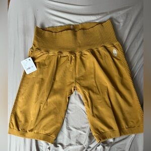 FP MOVEMENT biker shorts sz XL